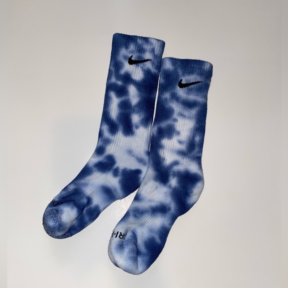 New tie dye custom Nike socks